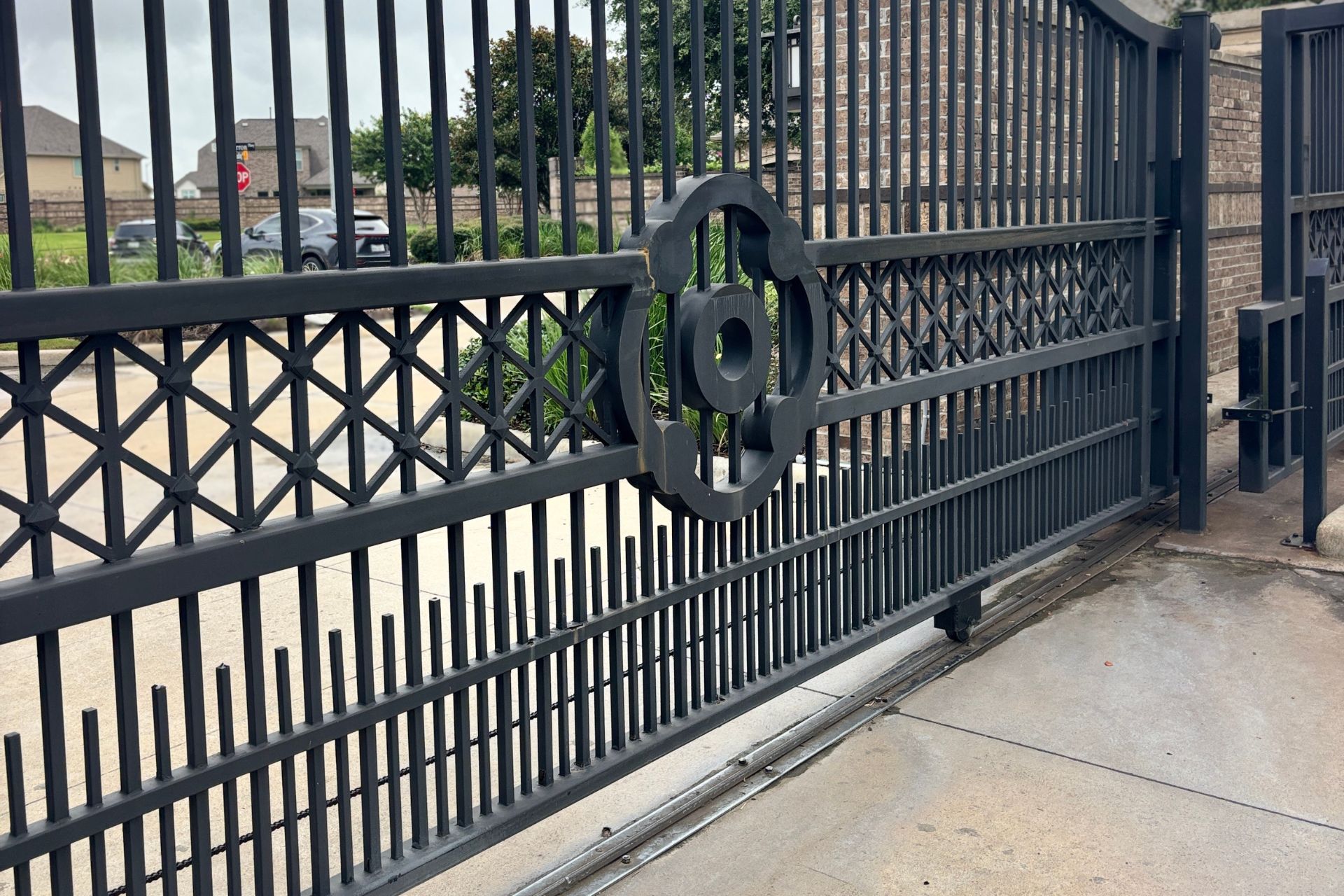 Automatic steel driveway gate installed at a residential property in Austin, TX